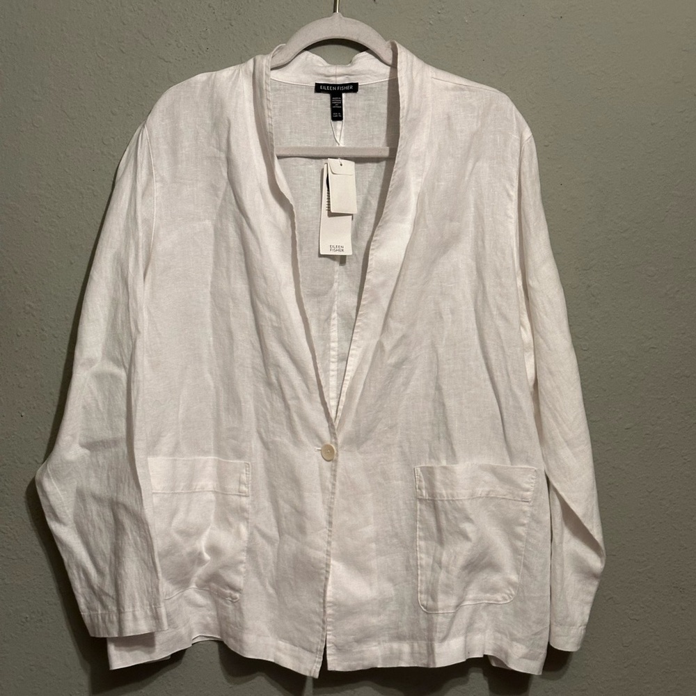 Eileen Fisher High Collar Organic Linen Jacket
NWT in White - Picture 6 of 13